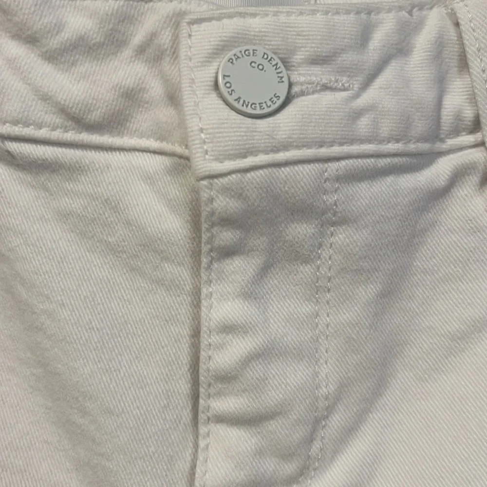 Paige White Jax Knee Jorts denim Bermuda shorts size 28